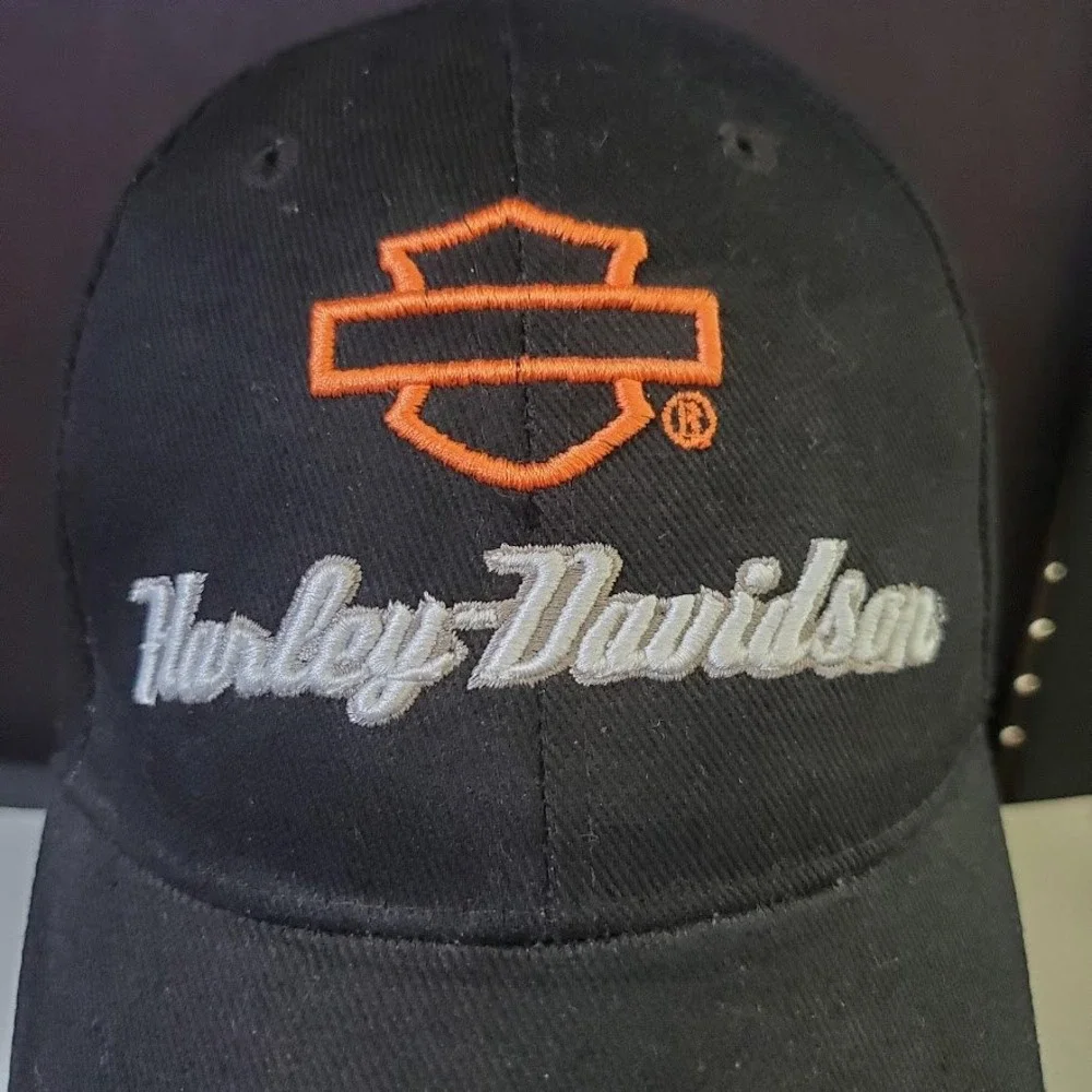 HARLEY-DAVIDSON Black Adjustable Strapback Hat Embroidered Logo & Script
